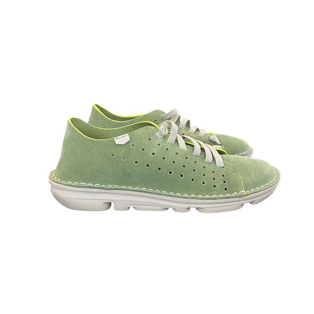 On Foot Your Way Women 38 Sage Green‎ Suede Perforated Lace Up Sneakers Spain